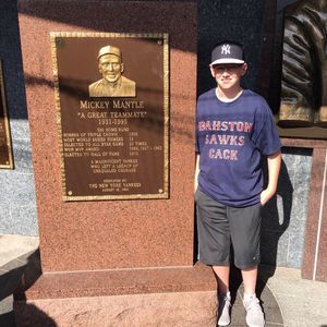 Meet your Posher, Avery